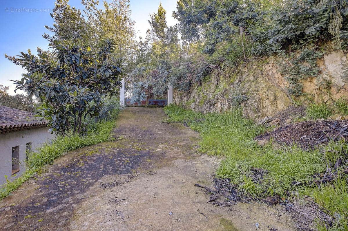 Maison à MANDELIEU-LA-NAPOULE