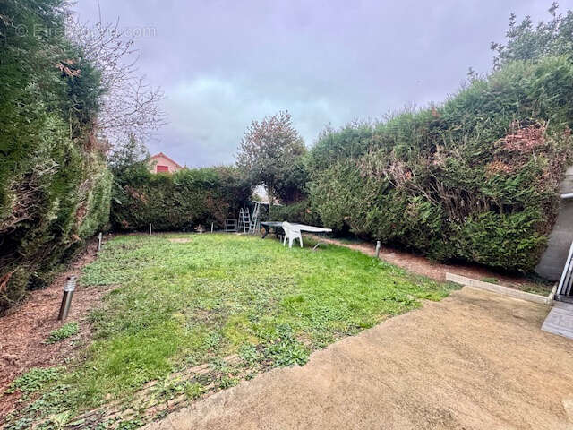 Maison à SAVIGNY-SUR-ORGE