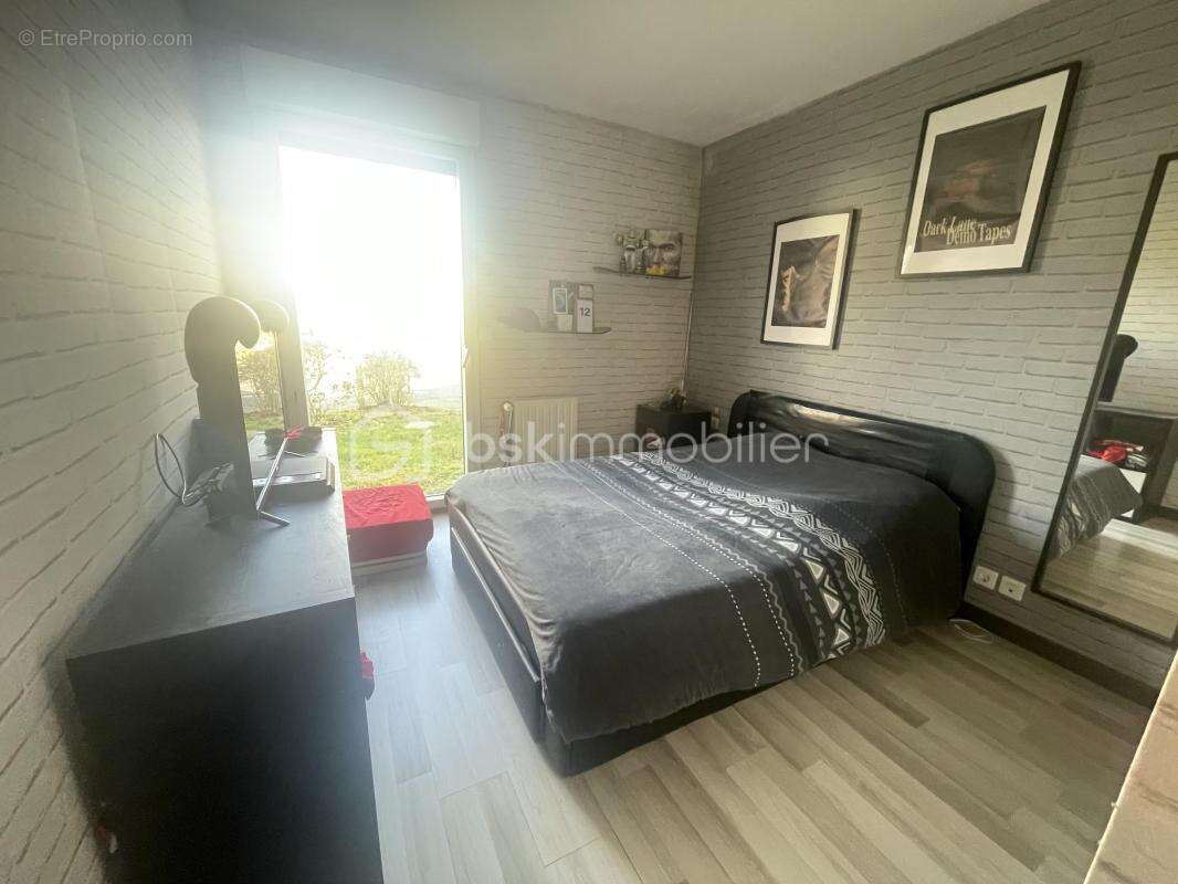 Appartement à PACE