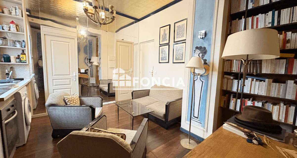 Appartement à PARIS-19E
