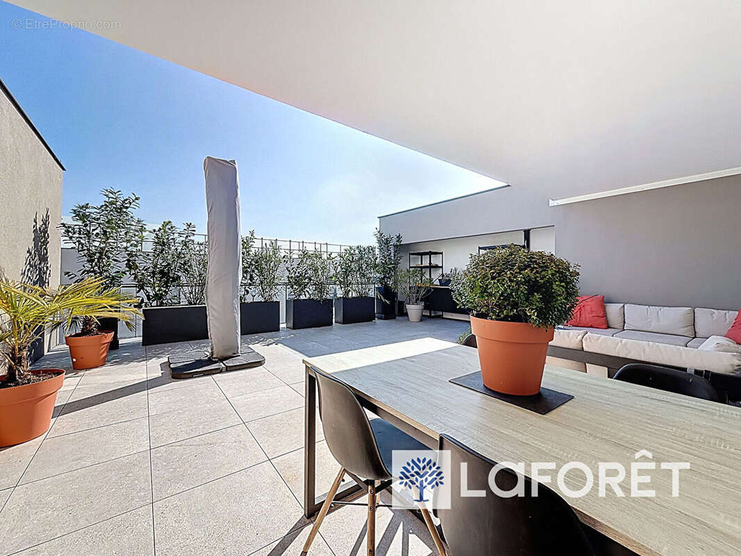 Appartement à SAINT-CYR-AU-MONT-D'OR