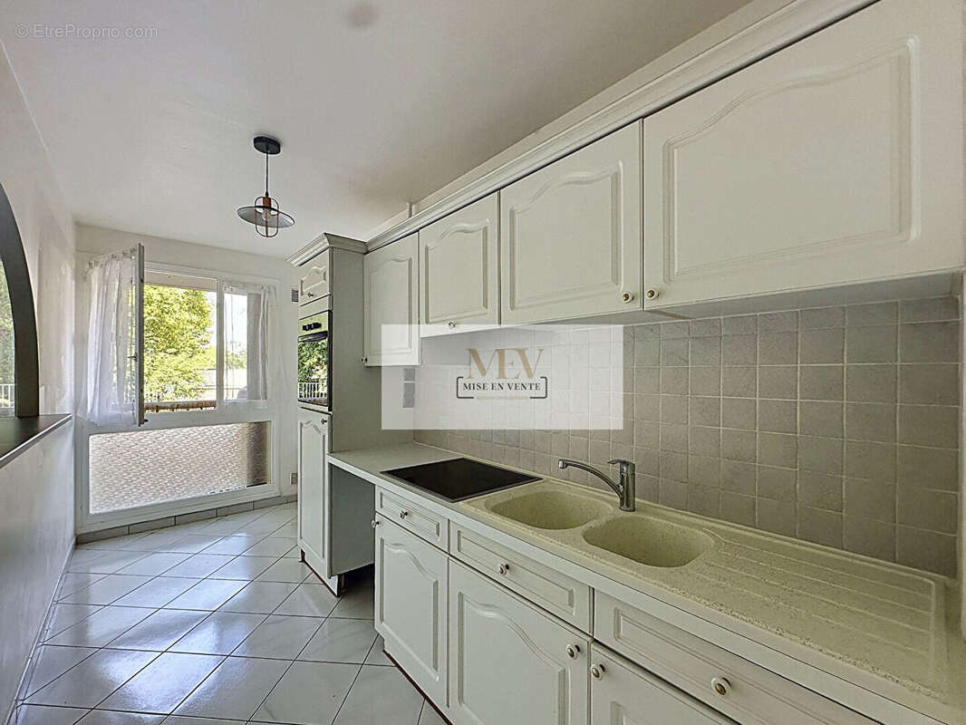 Appartement à BRY-SUR-MARNE
