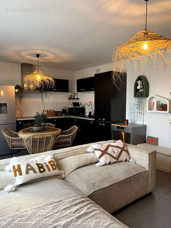 APPARTEMENT T3 - Chateauneuf les Martigues - photo 2