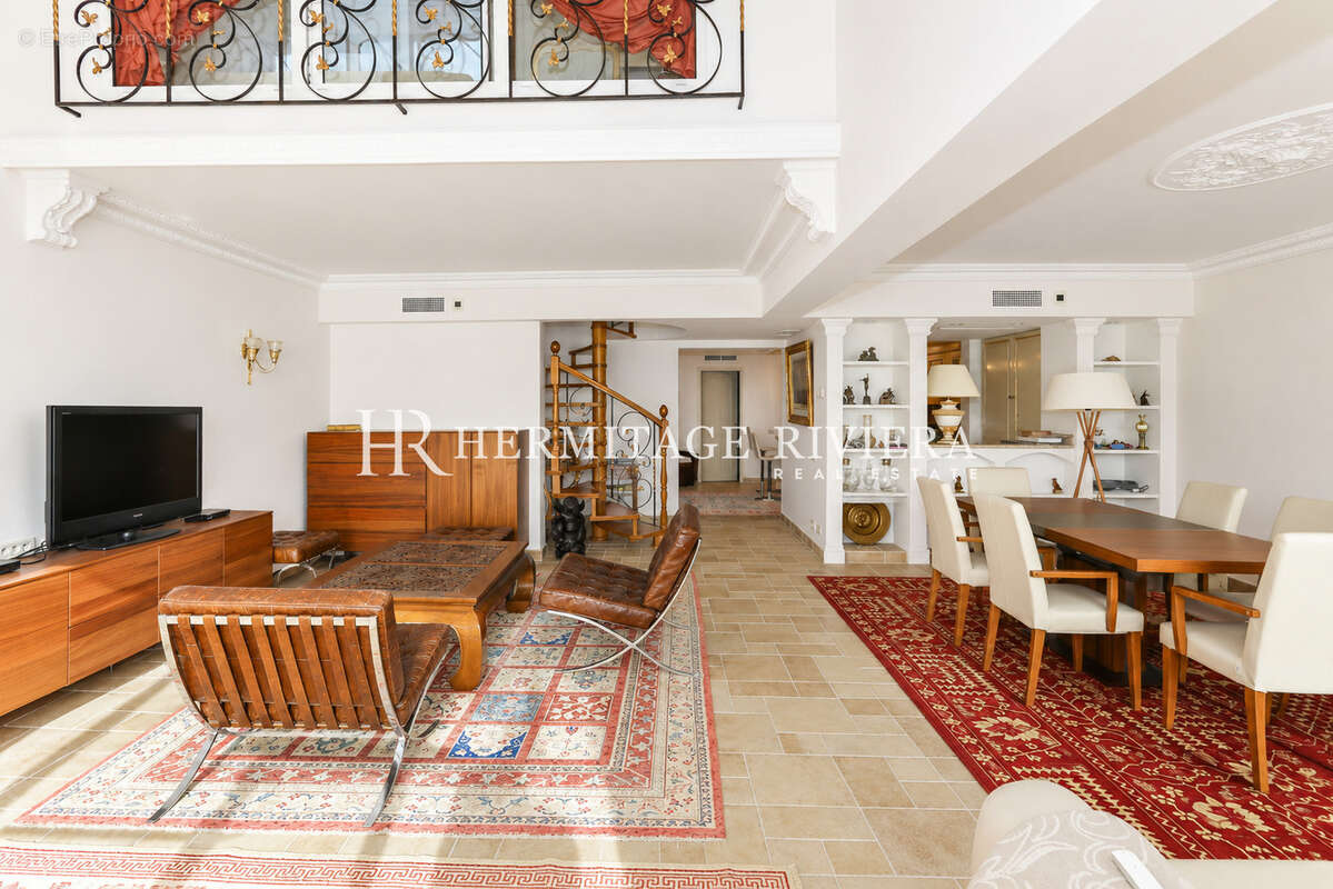 Appartement 142 m² à Beausoleil  - photo 16