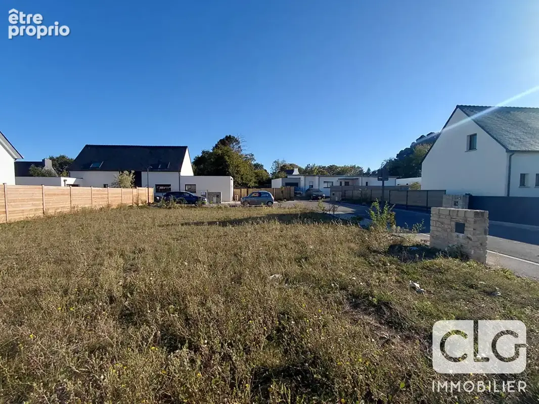 SAINT EVARZEC - Terrain - 403 m² - photo 2