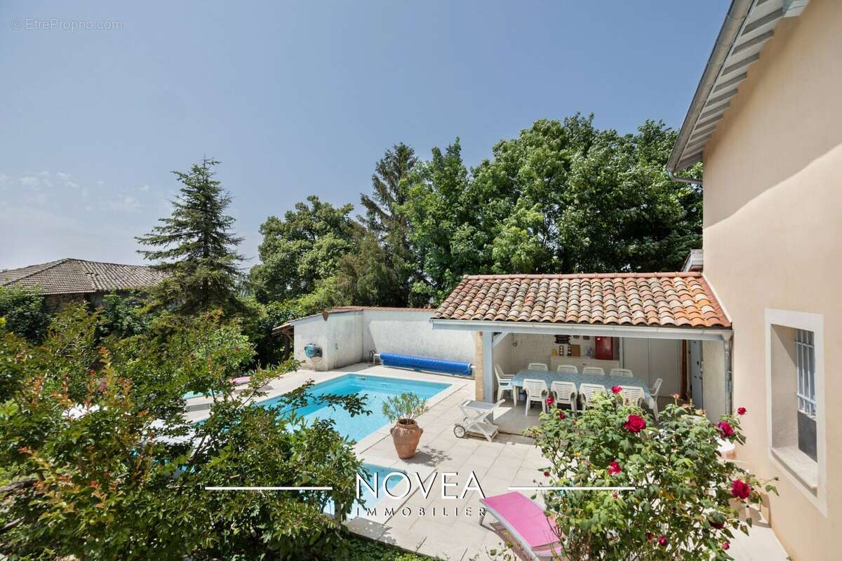 Maison à REVEL-TOURDAN