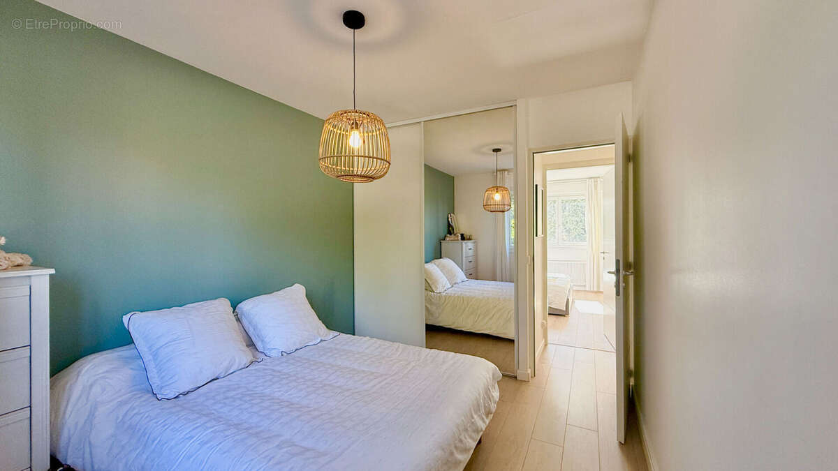 Appartement La Mulatiere 4 pièce - photo 6