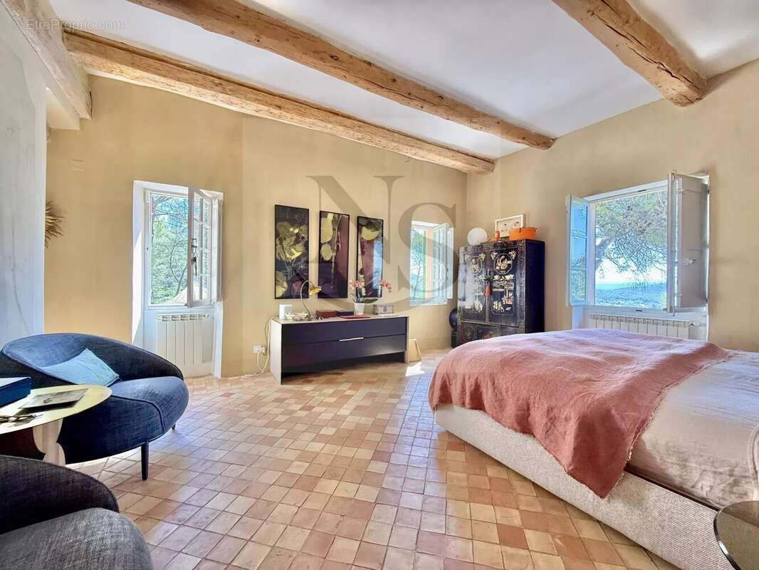 Maison à AIX-EN-PROVENCE