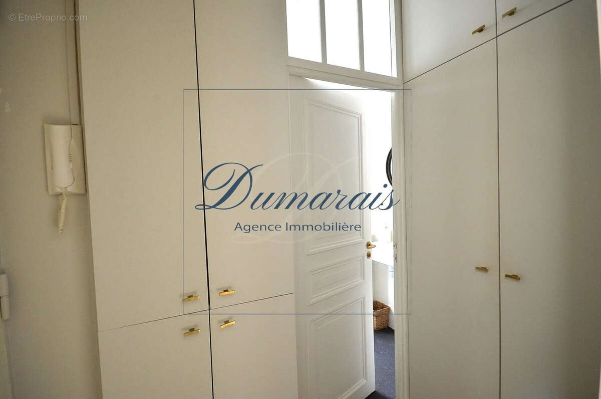 Appartement à PARIS-4E