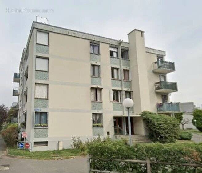 Appartement à VITRY-SUR-SEINE