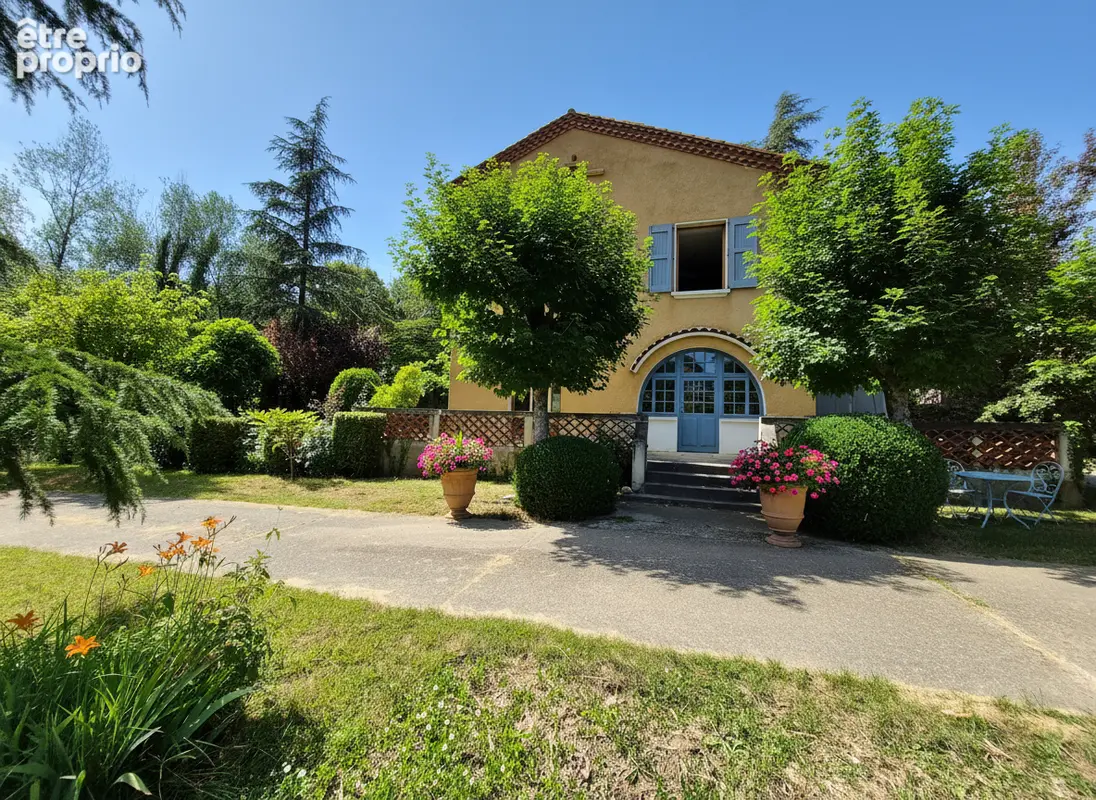 Maison à MILLAU