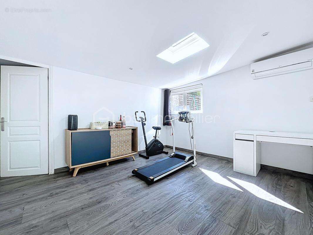 Maison de 126m2 de plain pied - photo 10