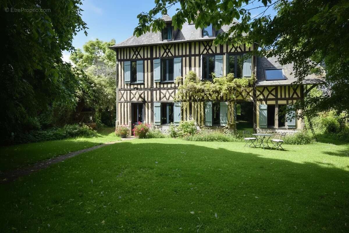 Maison à YERVILLE