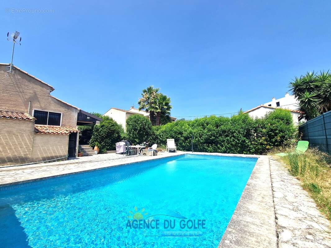 Villa de plain-pied T 4 avec piscine - photo 2