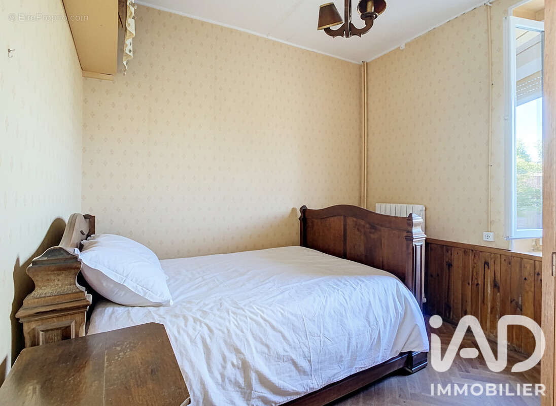 Maison 74 m² à Gourgancon  - photo 8