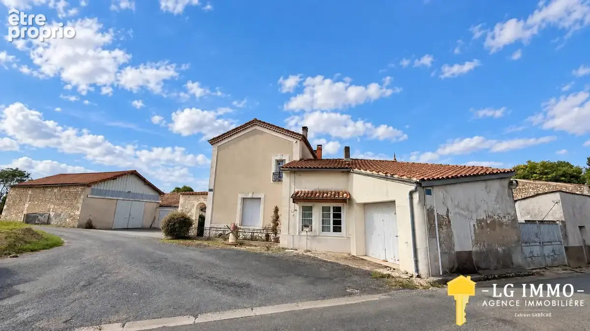 Vue magnifique sur l’estuaire pour cette authentique propriété viticole et ses grandes dépendances en pierres - photo 35