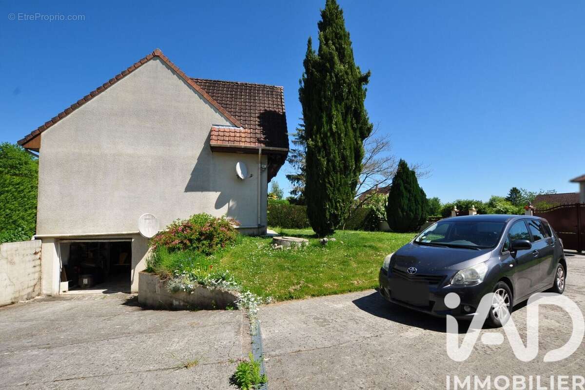 Photo 2 - Maison à LA FERTE-GAUCHER