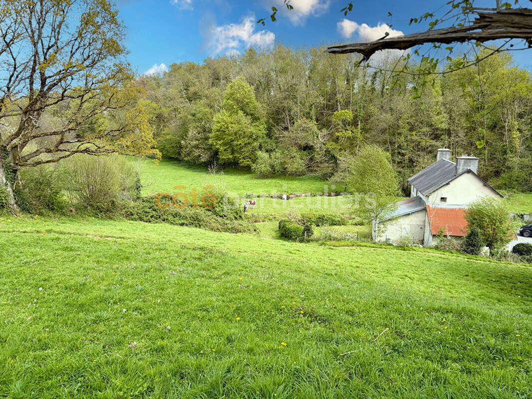 Maison à SAINT-SAUVEUR-LENDELIN
