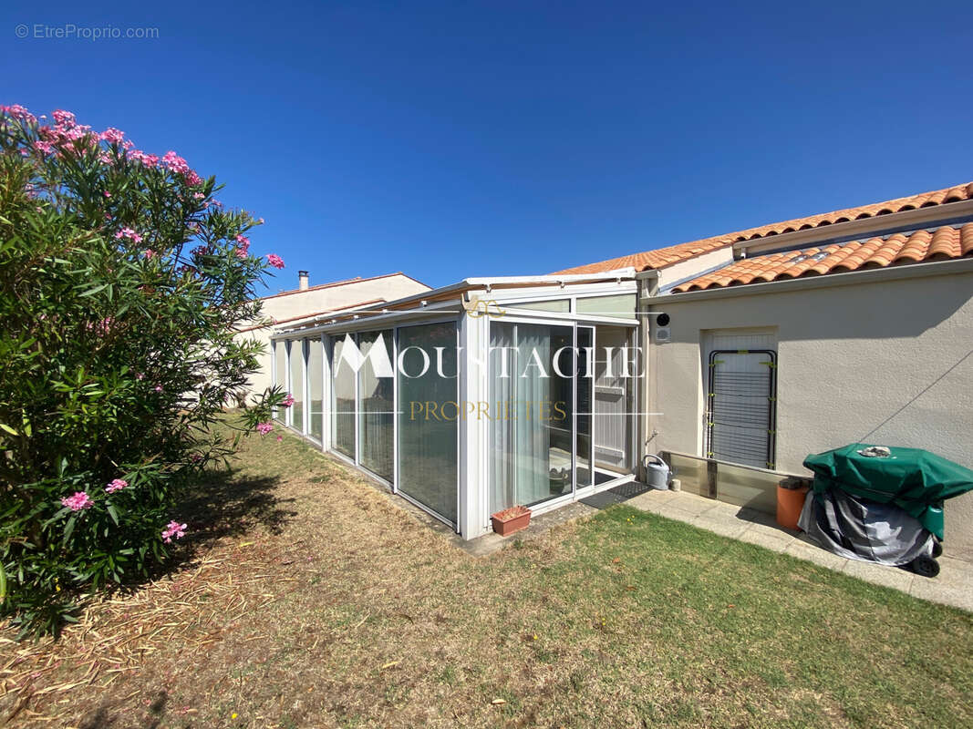 Maison de plain-pied - proche centre-ville - - photo 12