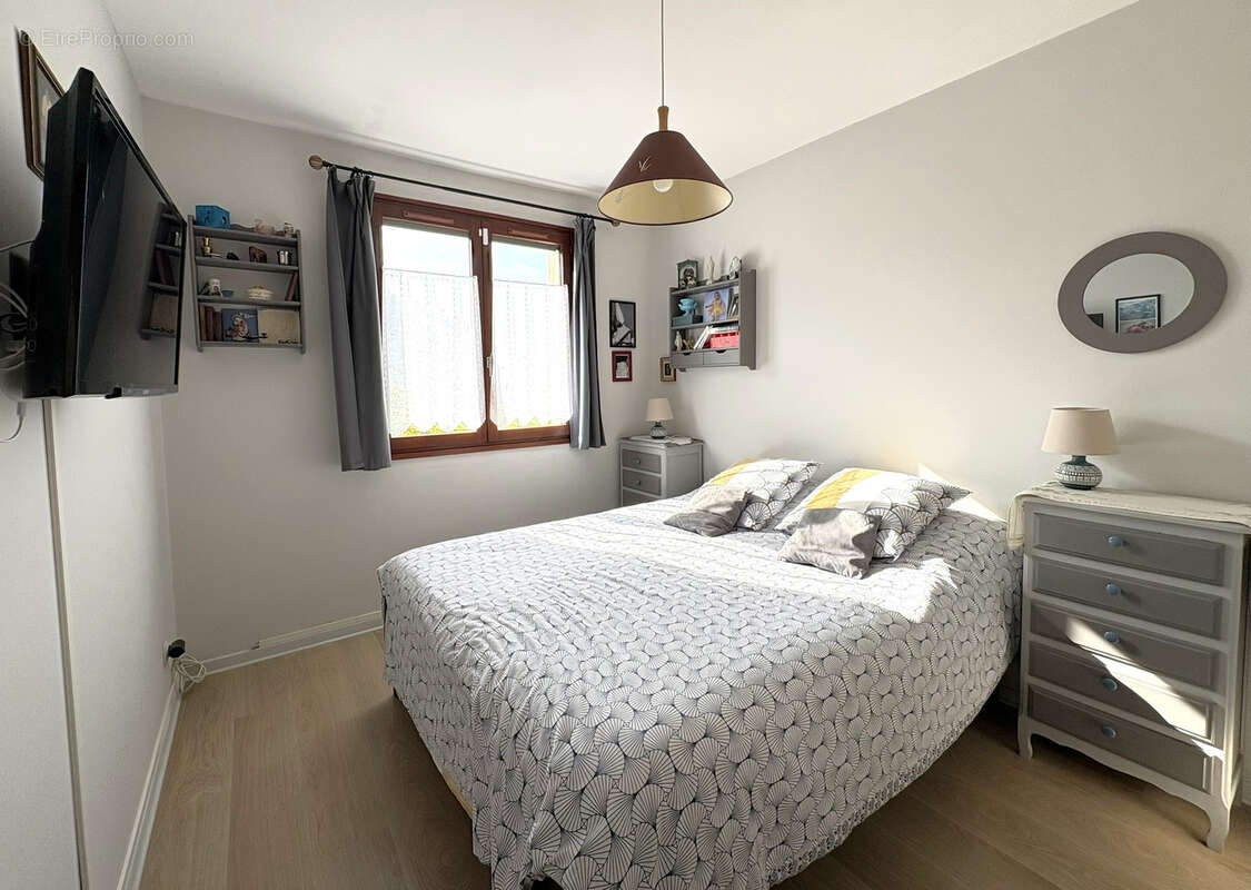 Maison à VILLARS-LES-DOMBES