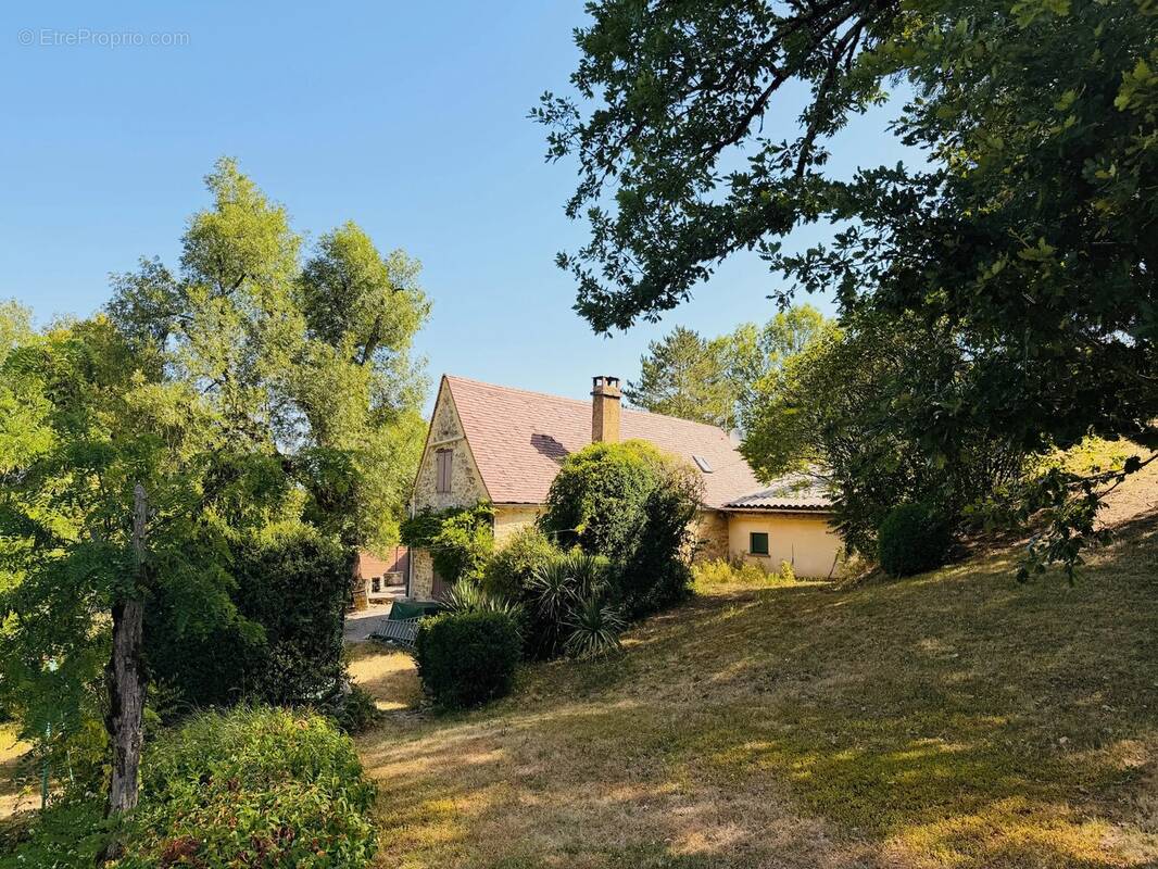 Maison de campagne avec maison d'amis, piscine et jardins privés près de Gourdon - photo 2