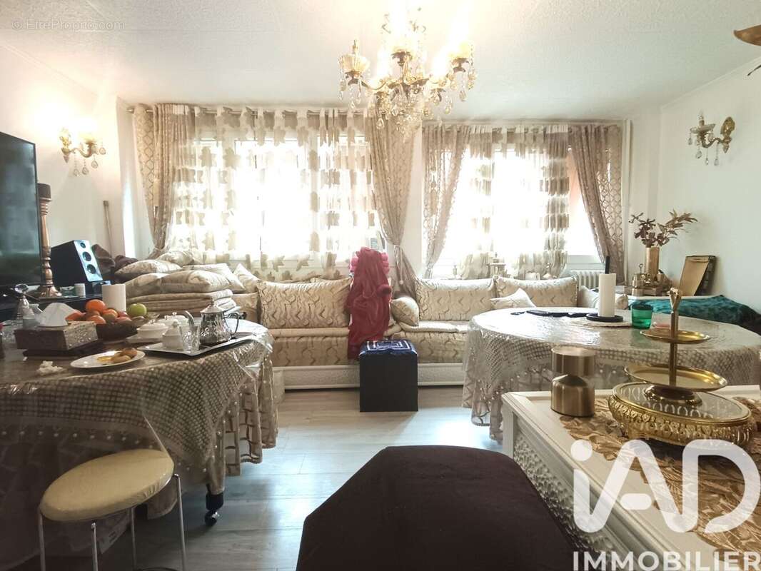 Photo 3 - Appartement à MONTREUIL