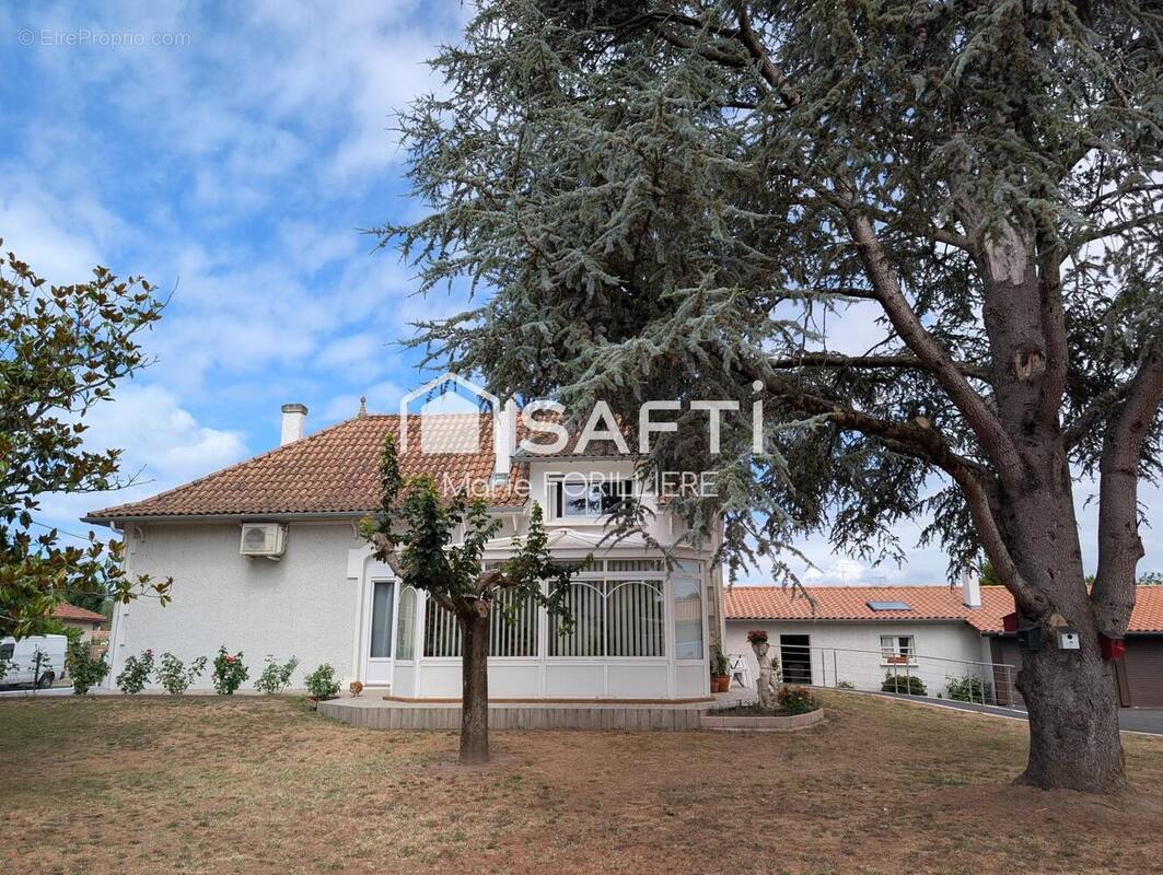 Photo 1 - Maison à COUTRAS