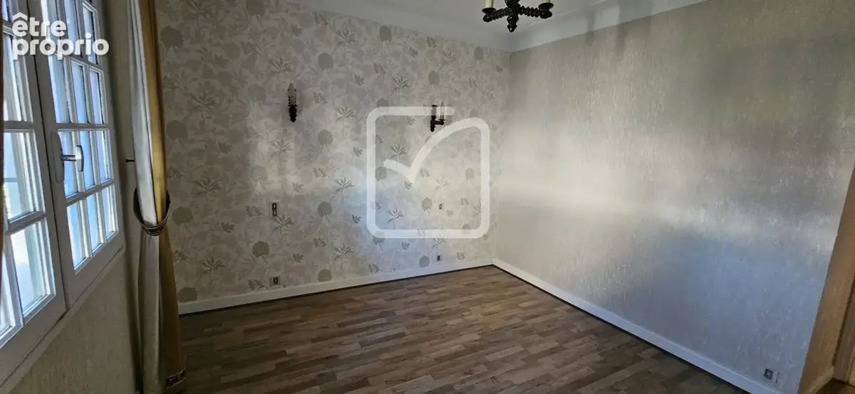 Ensemble immobilier  de 244 m2  avec 3 appartements - photo 8