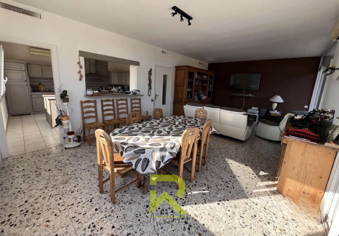 Maison à LEZIGNAN-CORBIERES
