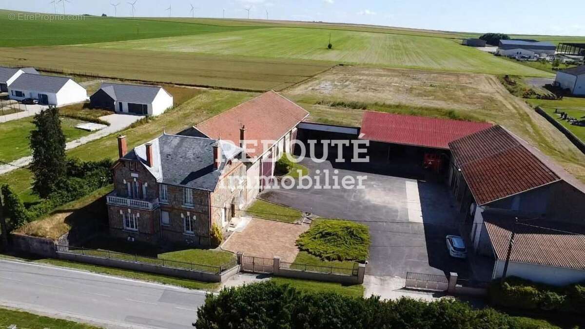 Proche Reims, Maison, corps de ferme et terrain à bâtir - photo 17