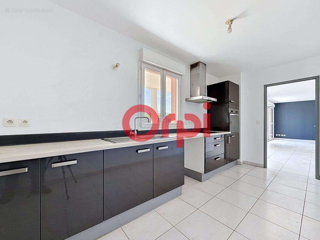 Appartement à SANARY-SUR-MER