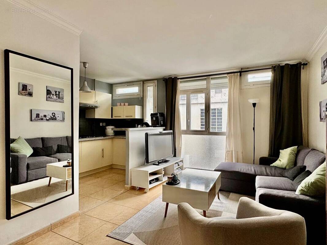 Appartement à BOIS-COLOMBES
