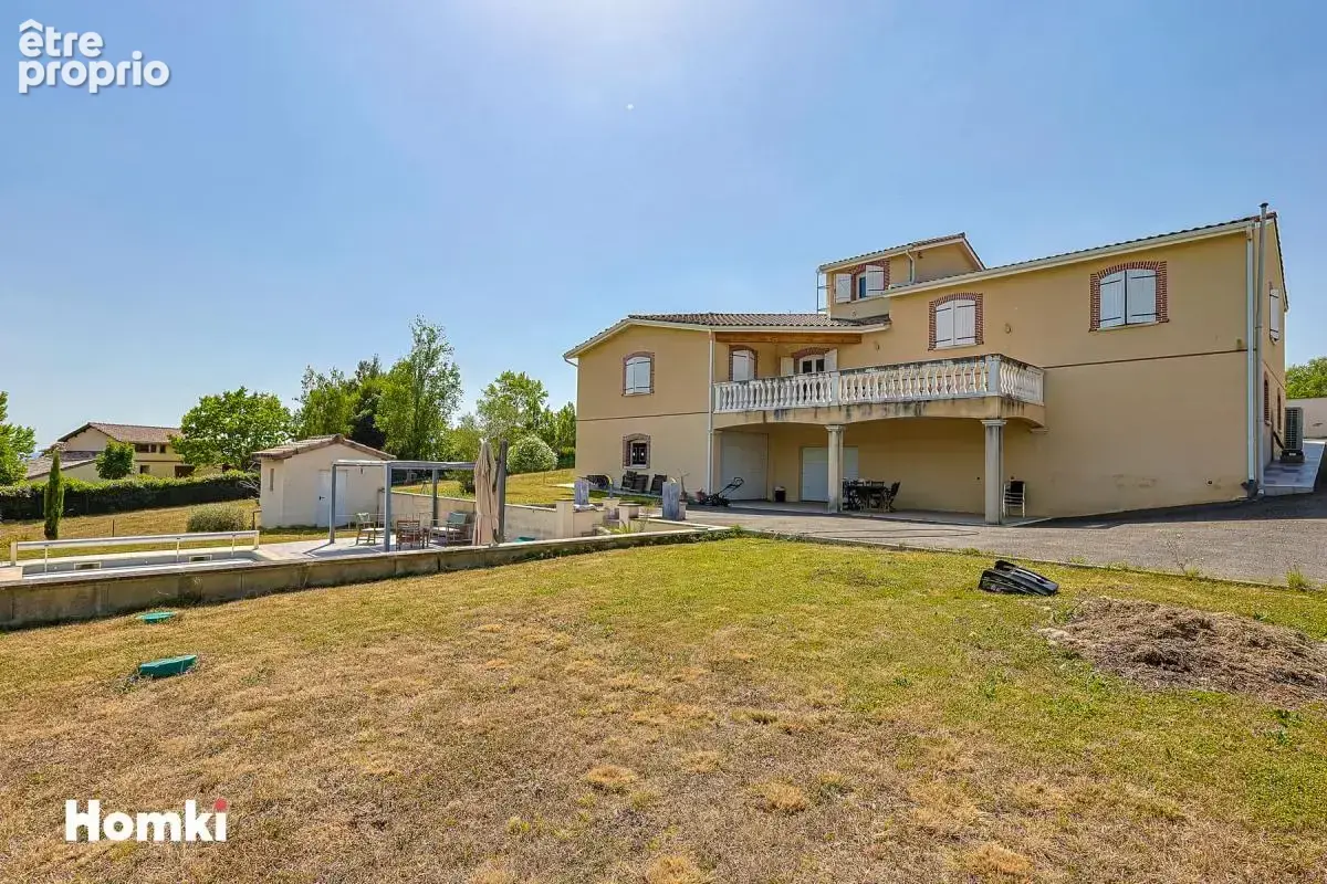 Maison/Villa T8 de 280 m² à Castelnau-d'Estrétefonds 31620 - photo 2