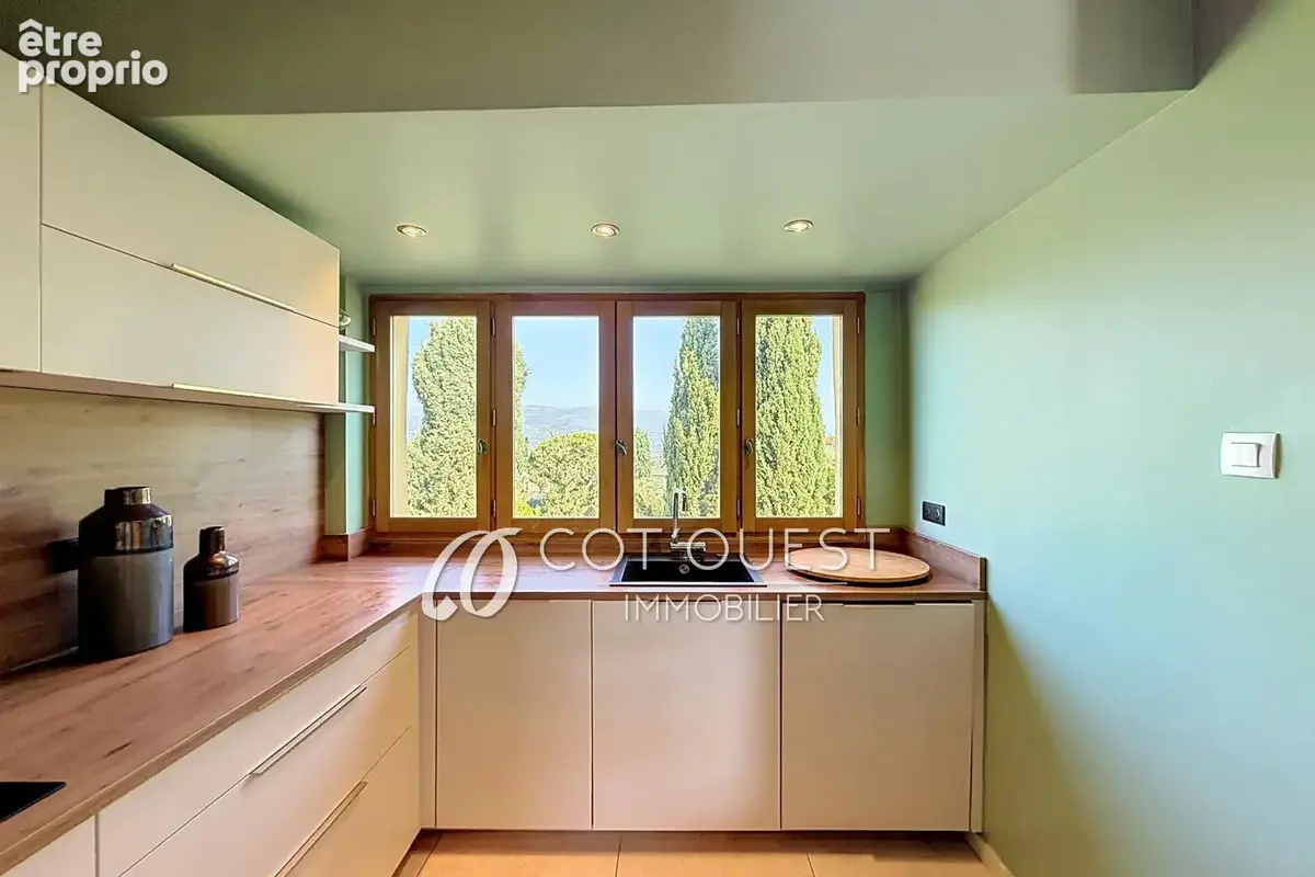 Appartement 90 m² à Nice  - photo 9