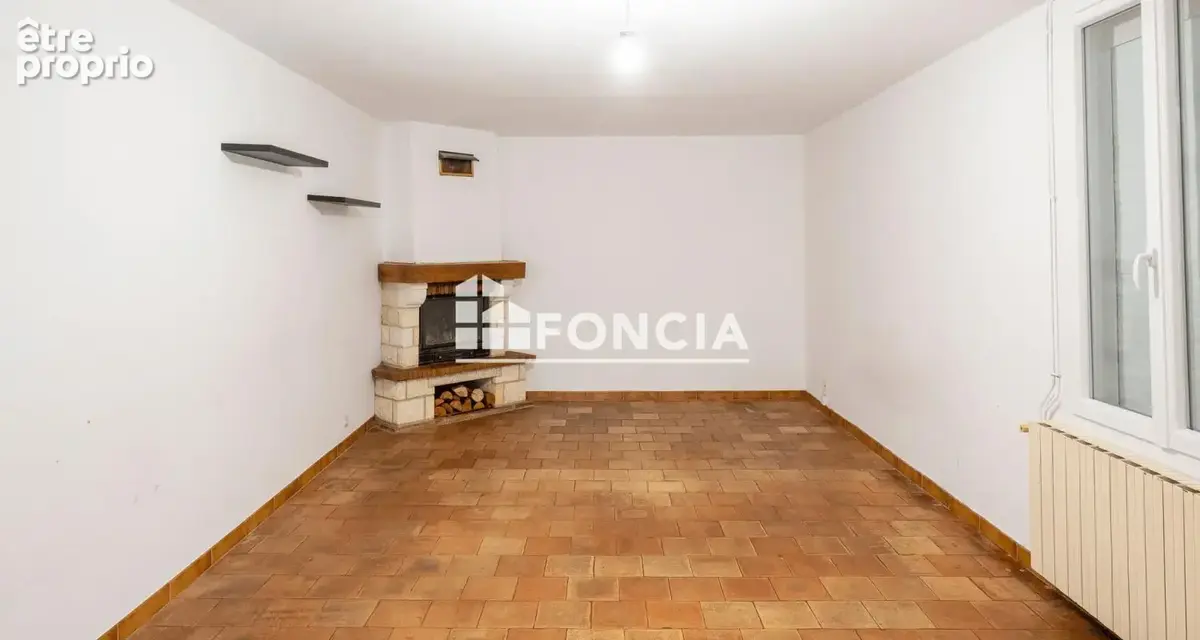Maison de plain-pied avec grand garage et terrain clos – Connerré - photo 2