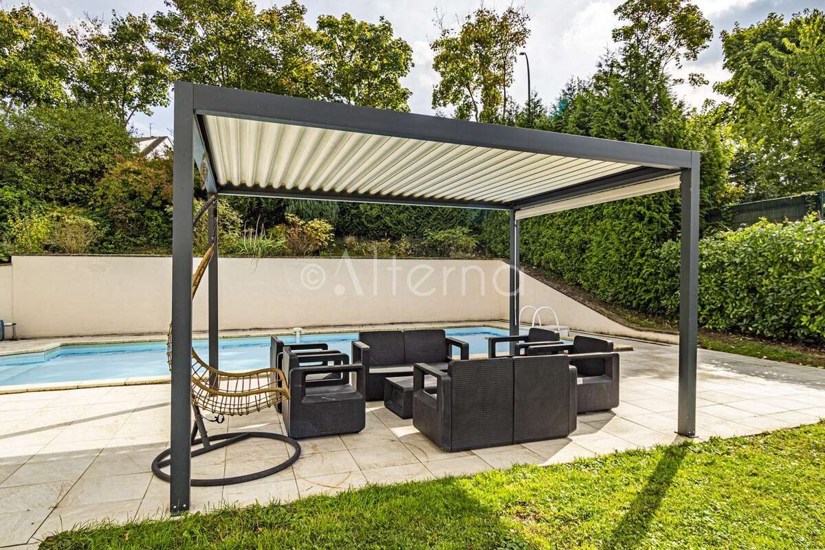 Maison à MEZY-SUR-SEINE