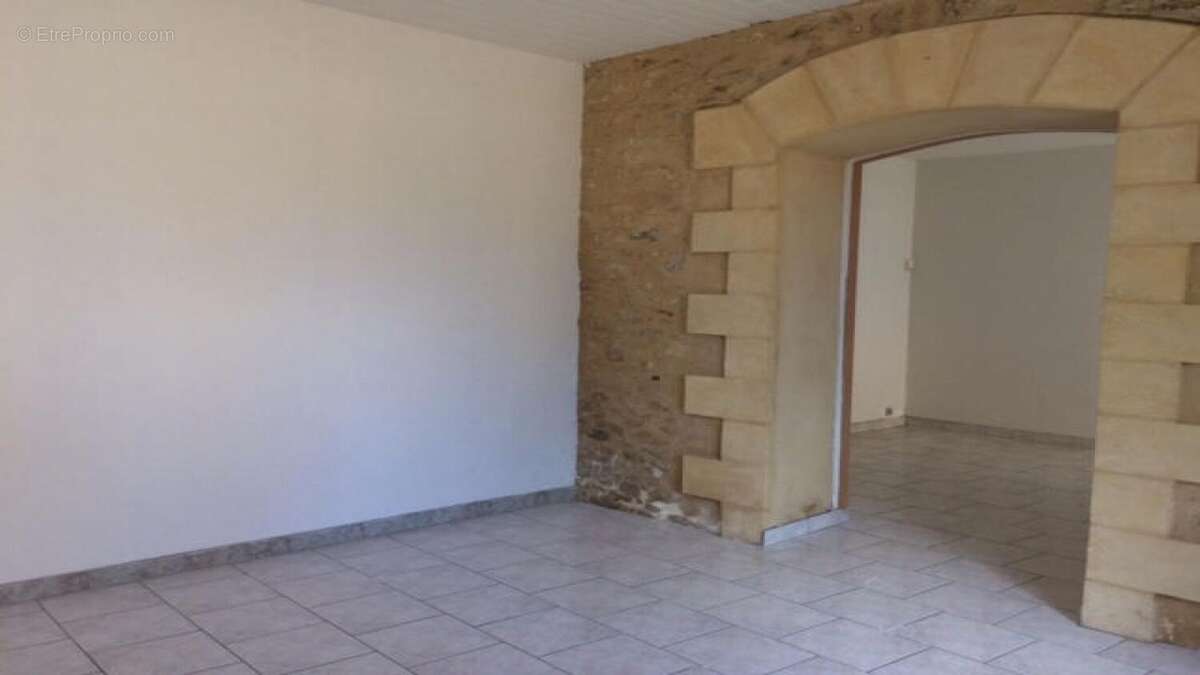 4.jpg - Maison à LE BUISSON-DE-CADOUIN