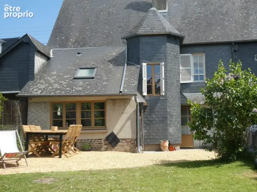 Maison à PONT-L'EVEQUE