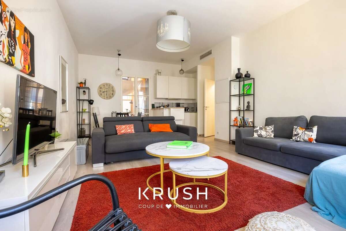 Appartement à MARSEILLE-2E