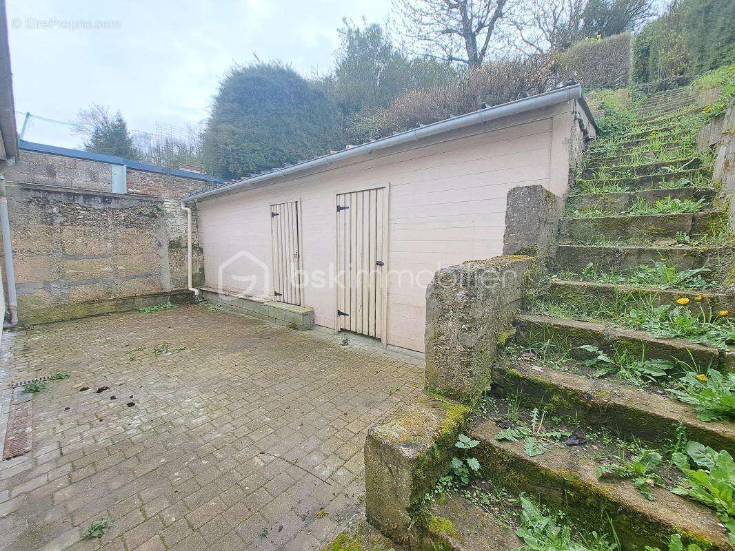 Maison à MAREUIL-CAUBERT