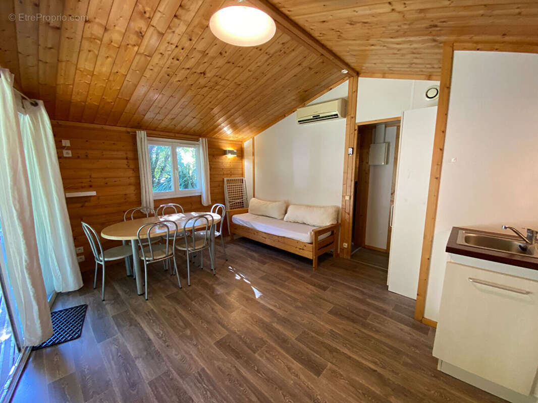 SAINT DENIS - Chalet n°15 - 2 chambres - 32,69 m² - proche plage - photo 5