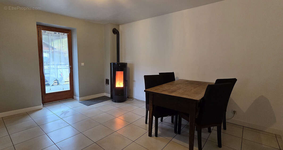 Appartement à DOUSSARD