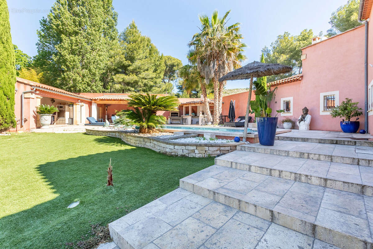 Maison à MARTIGUES