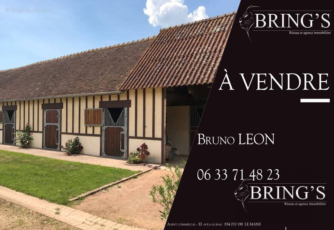 Maison à VILLAINES-LA-CARELLE