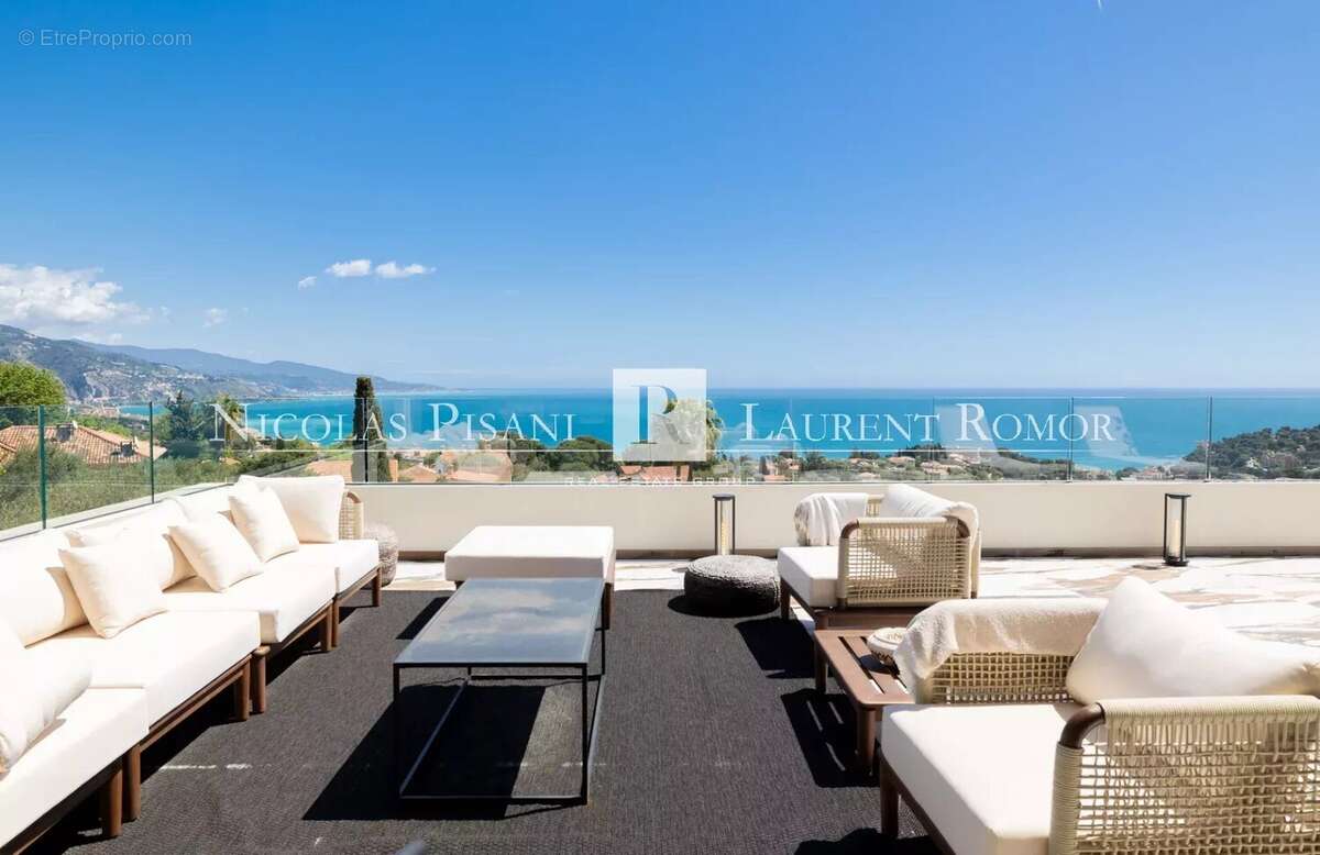 Maison à ROQUEBRUNE-CAP-MARTIN