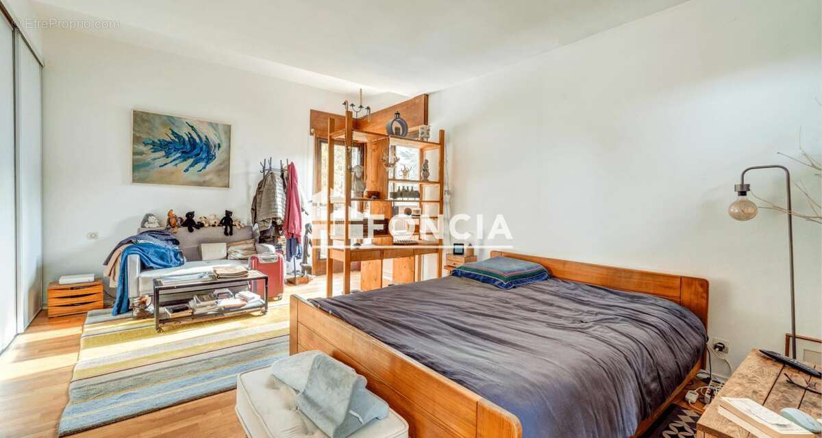 Maison à L&#039;ETANG-LA-VILLE