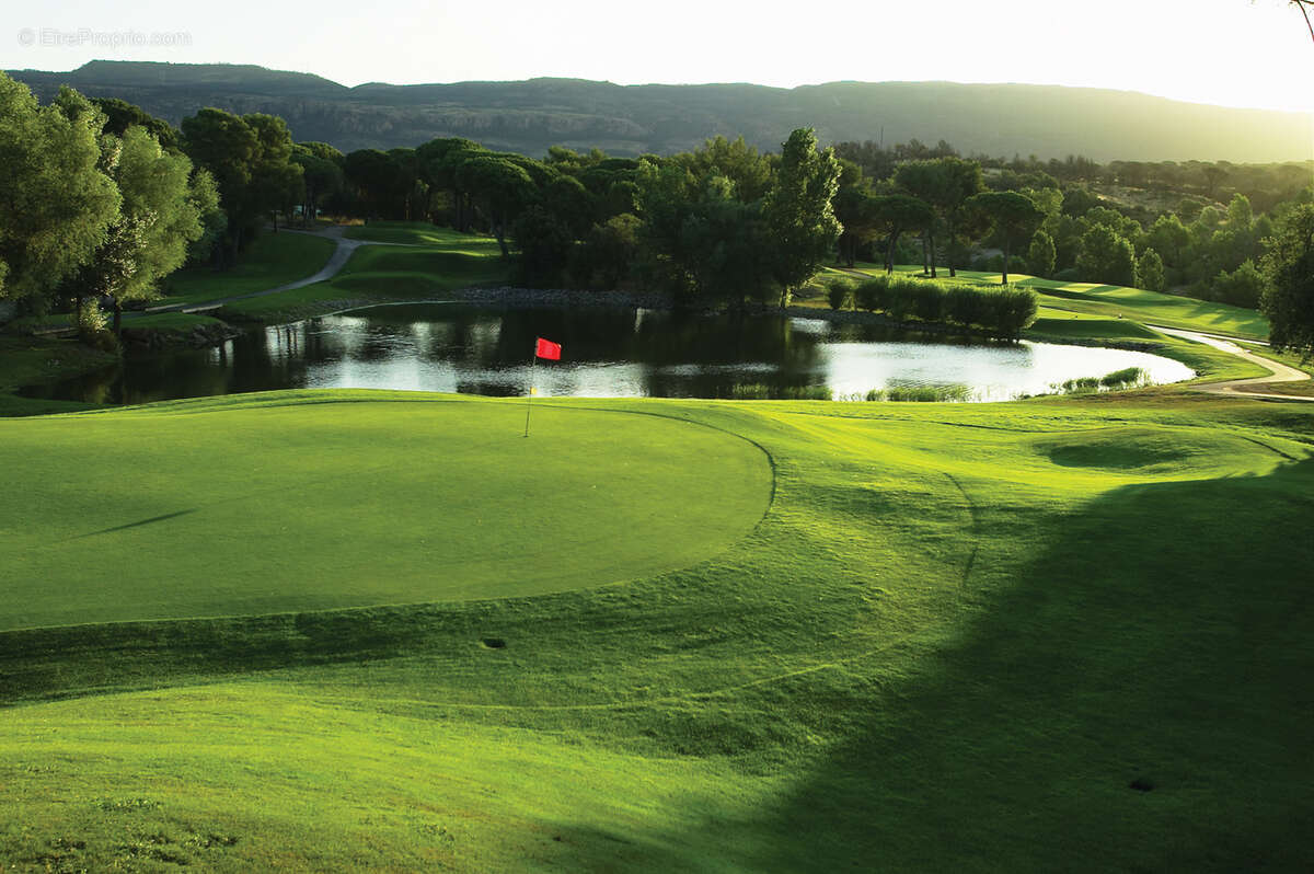 Appartement à LA MOTTE