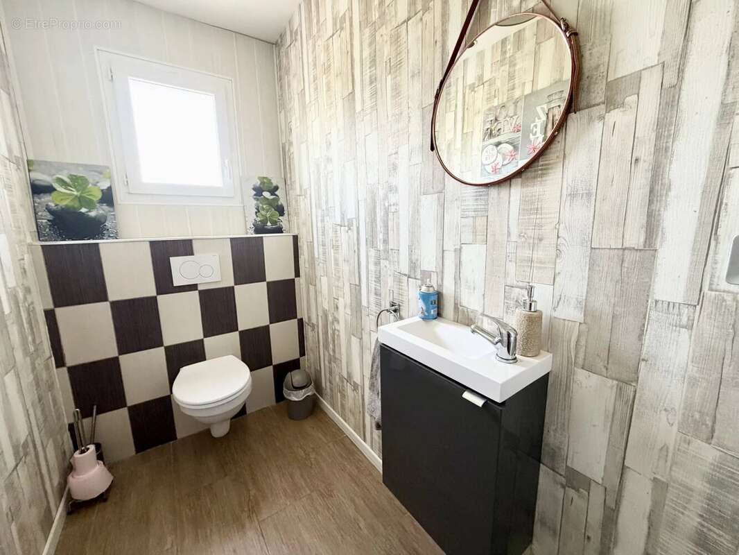 Pérignat-lès-Sarliève : Villa 174m², 4 chambres et spa balnéo - photo 13