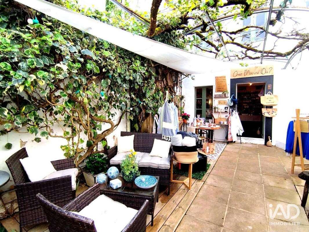 Photo 2 - Commerce à ARS-EN-RE