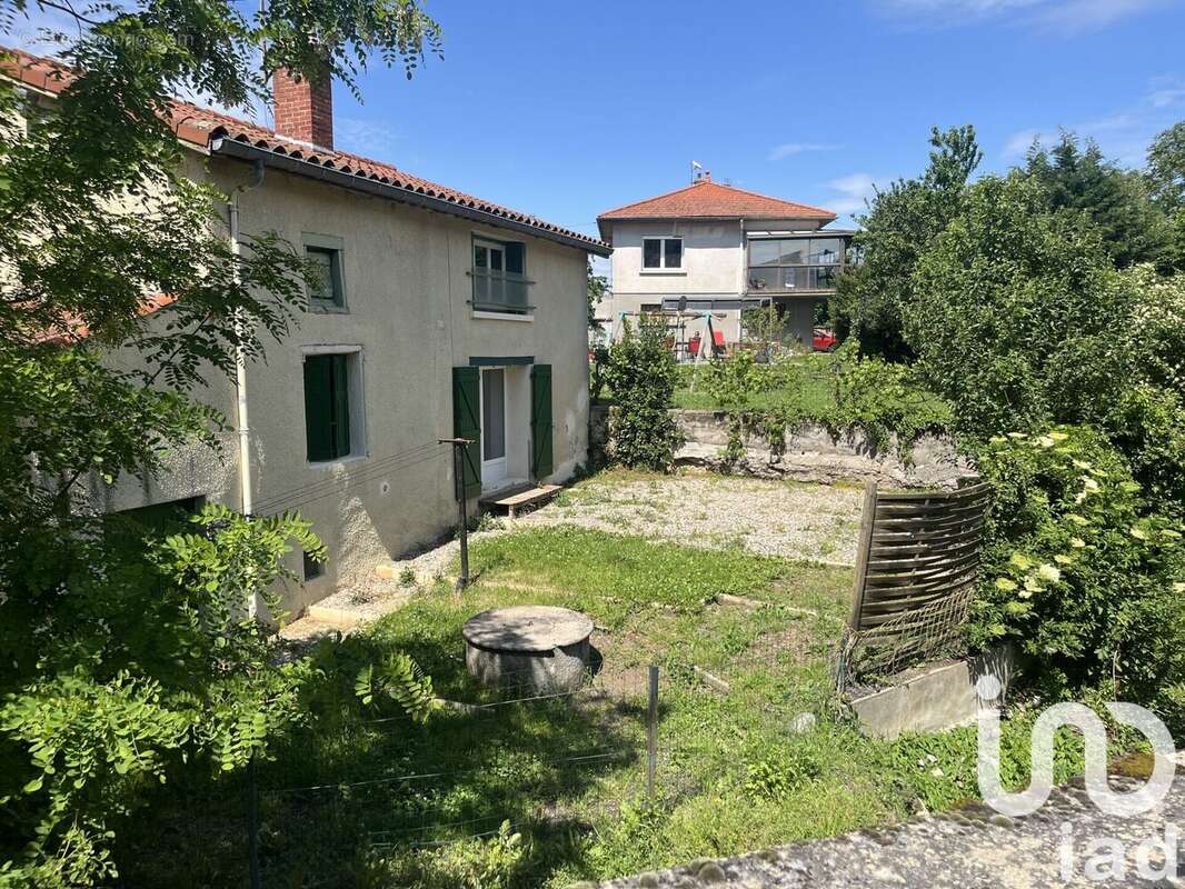 Photo 6 - Maison à SAINT-JUST-SAINT-RAMBERT